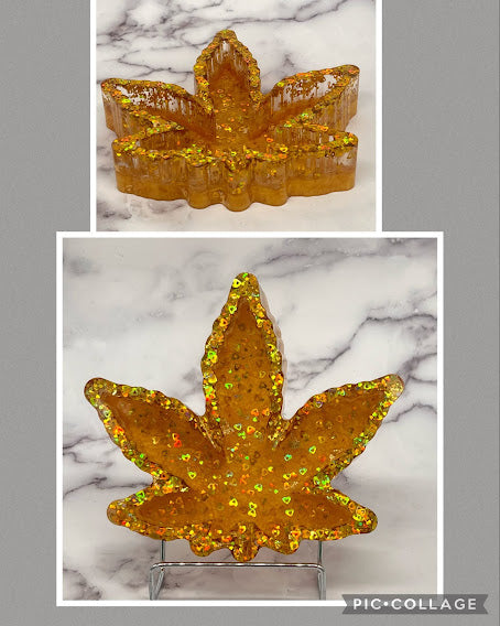 Epoxy Leaf Trinket Dish/Ashtray Gold